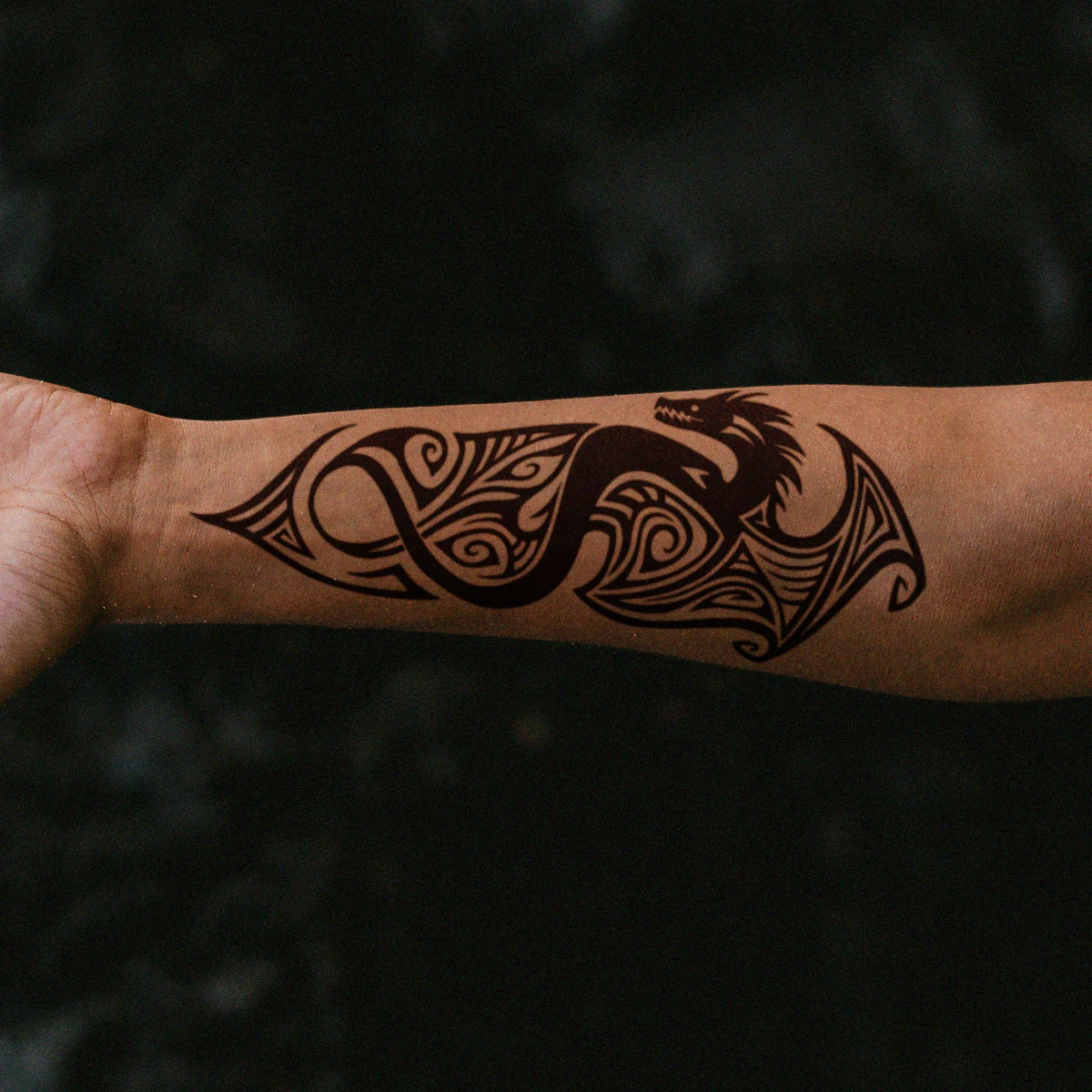 Chinese Dragon Temporary Tattoo Sticker Lasts 1-2 Weeks Waterproof and Anti-Friction